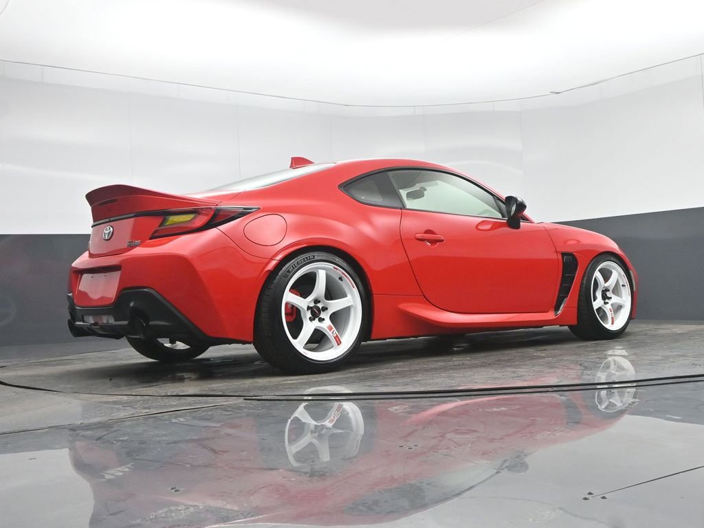 Used 2023 Toyota GR86 Premium image 48