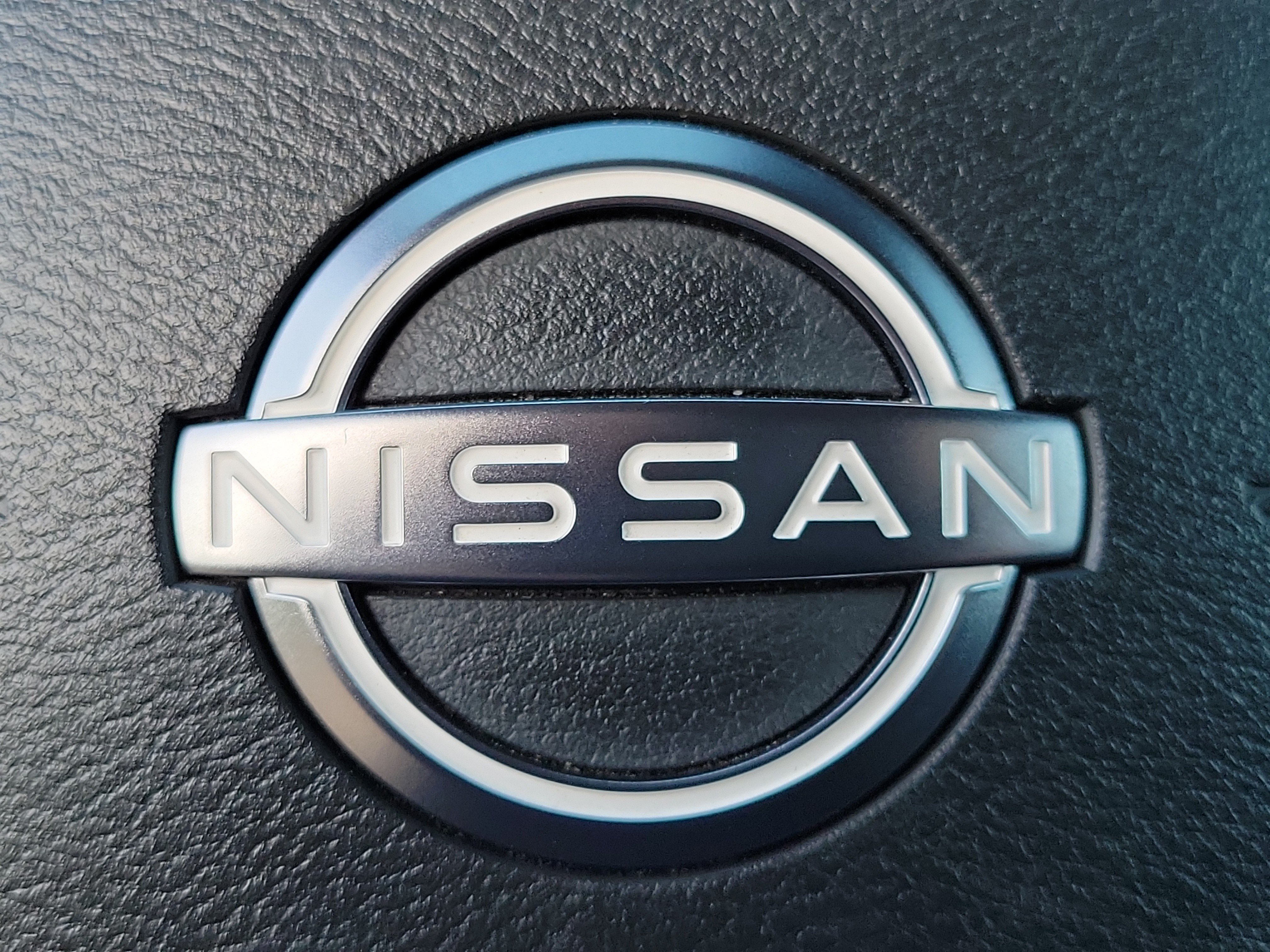 Used 2023 Nissan Ariya FWD image 18