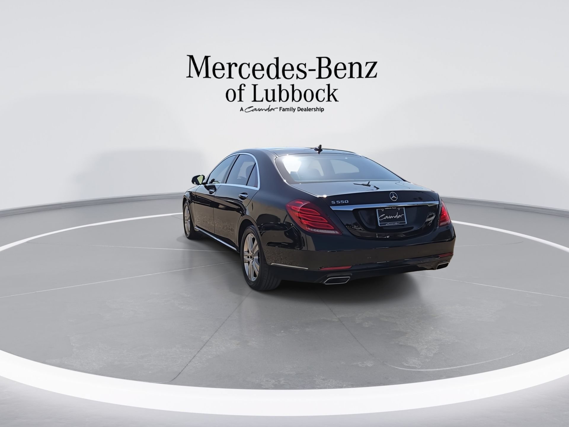 Used 2017 Mercedes-Benz S 550 Sedan image 7