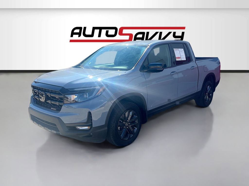Used 2025 Honda Ridgeline Sport image 3
