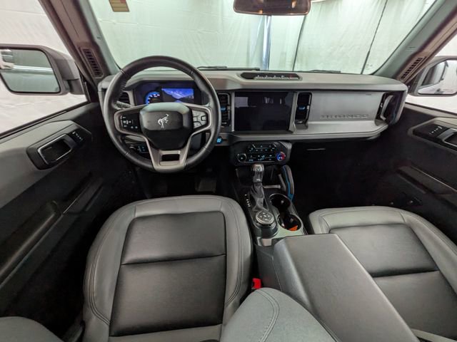 Certified 2024 Ford Bronco Black Diamond w/ Sasquatch Package image 11