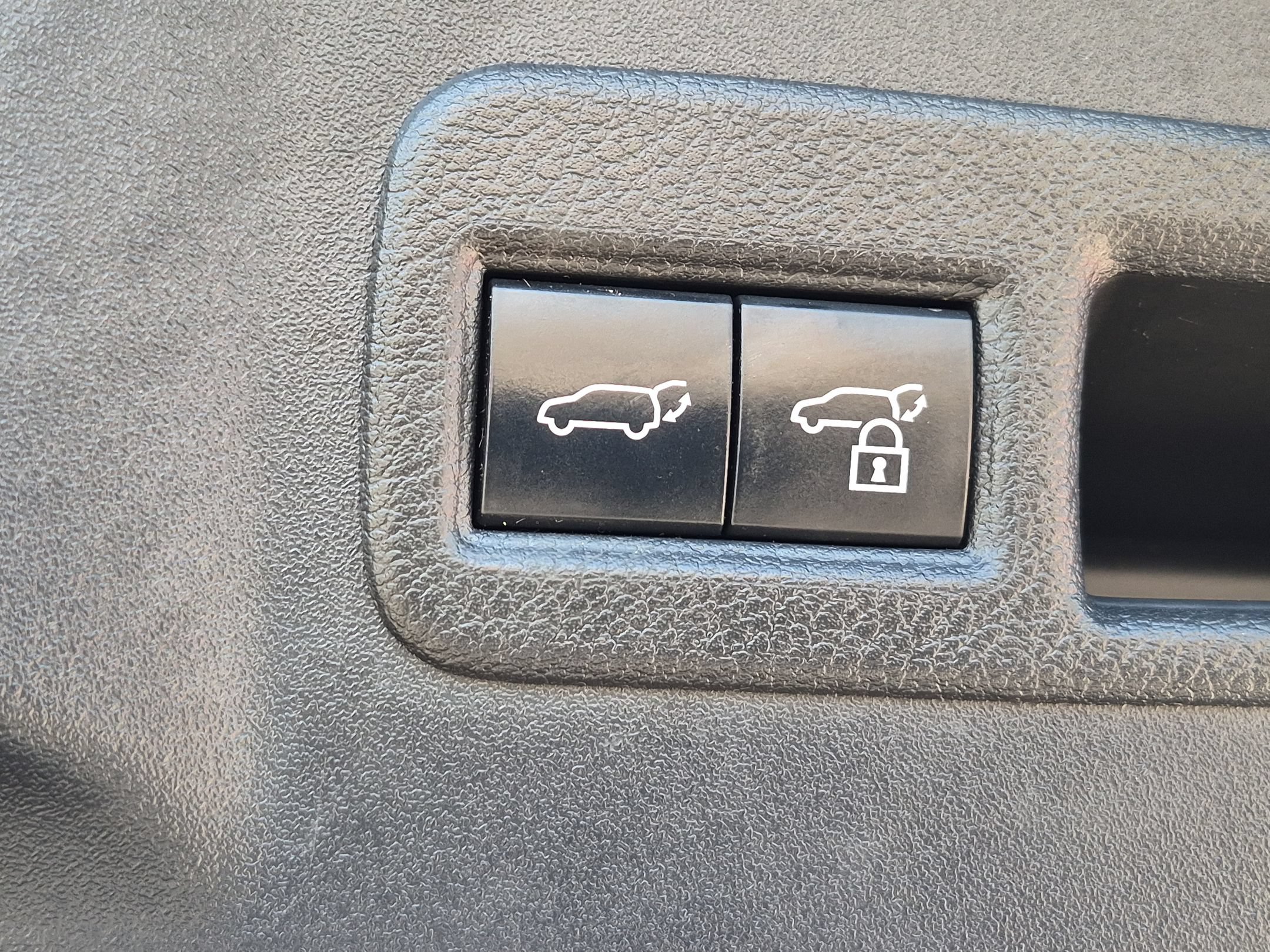 Certified 2023 Subaru Solterra AWD image 22