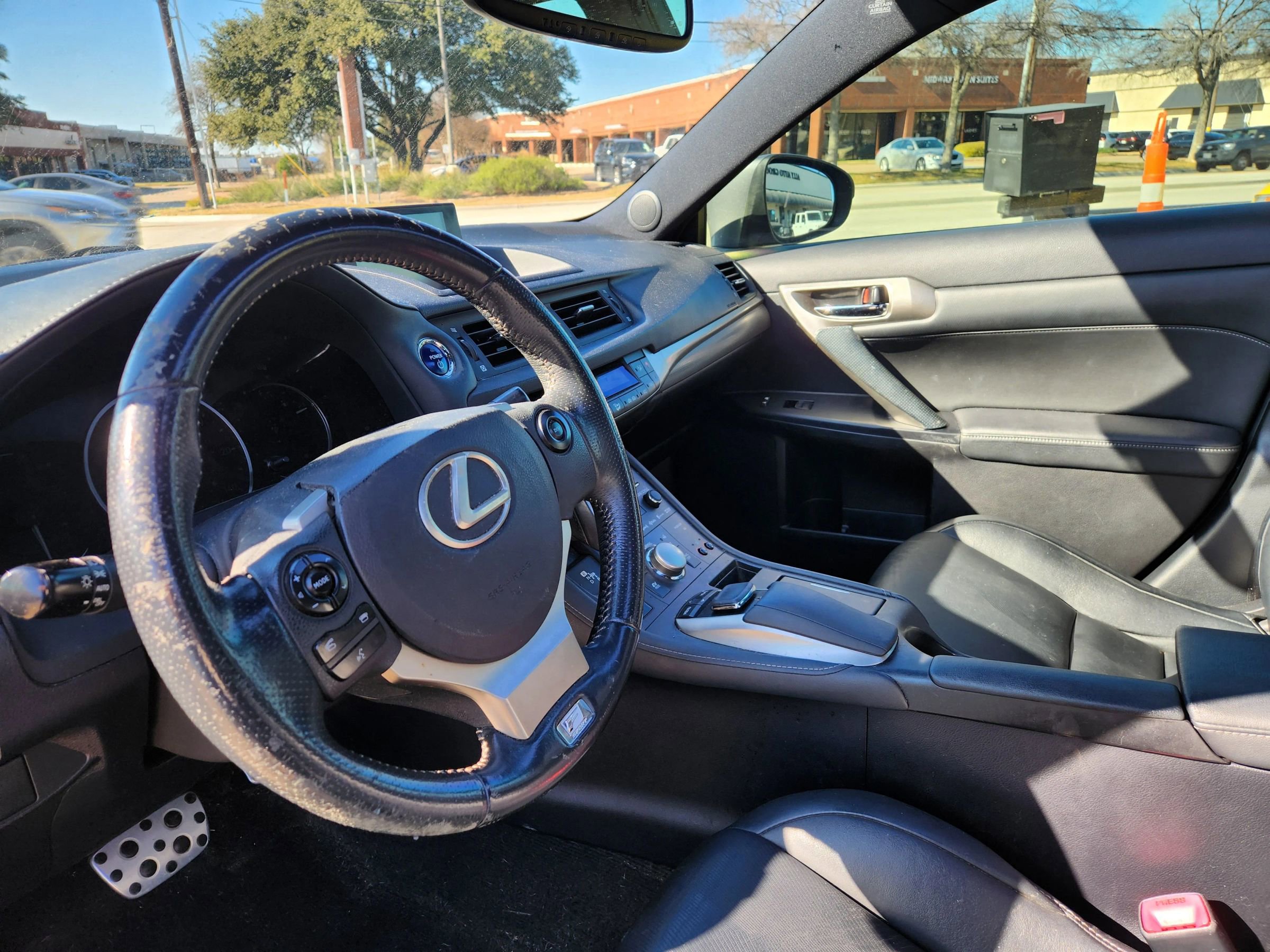 Used 2015 Lexus CT 200h w/ Navigation Package image 10