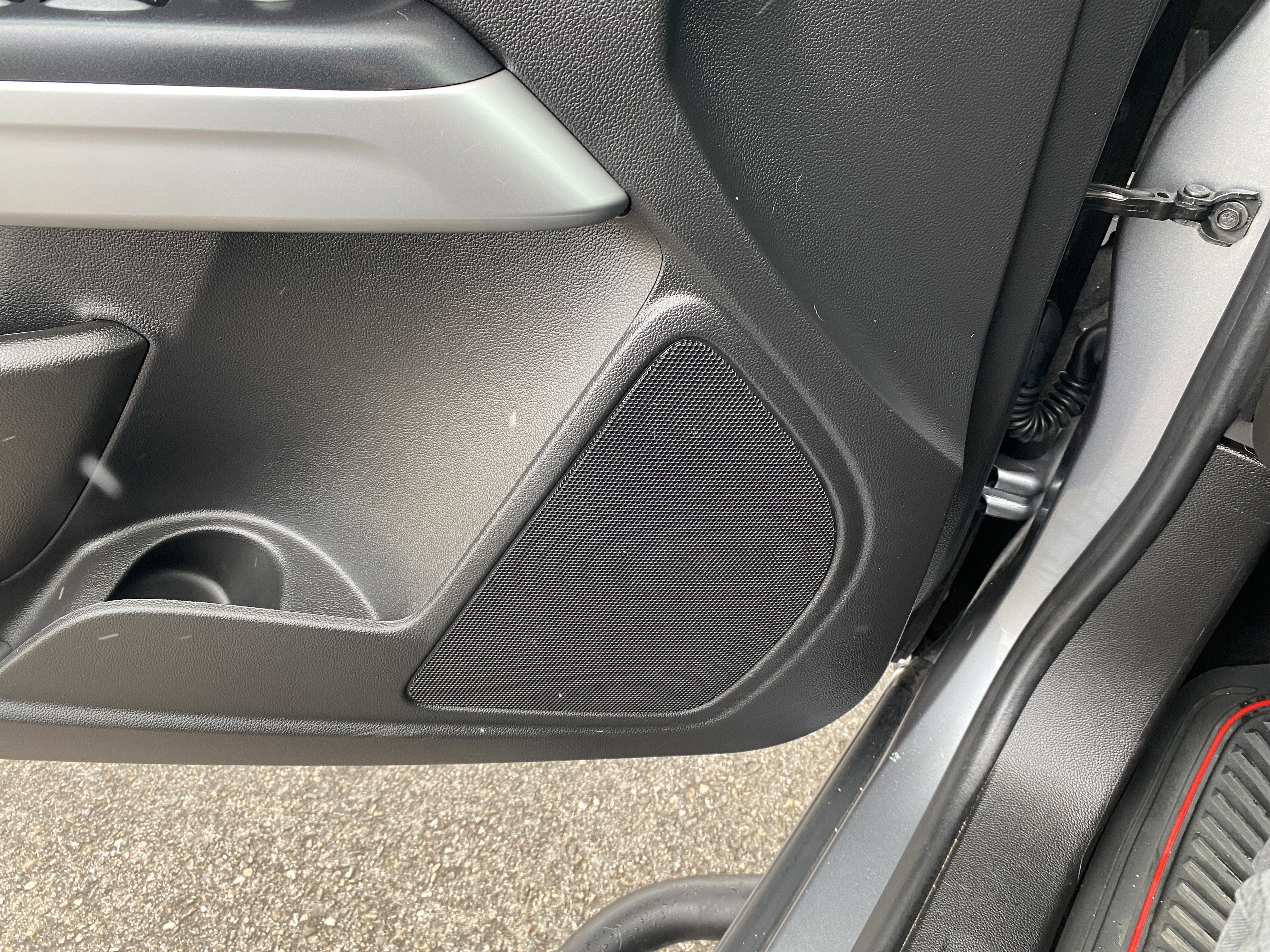 Used 2021 Chevrolet Colorado LT w/ Redline Special Edition image 29