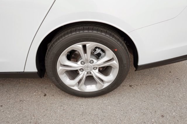 Used 2023 Honda Accord LX image 11