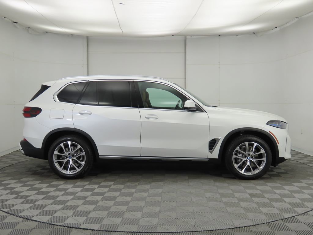 New 2026 BMW X5 xDrive40i image 4