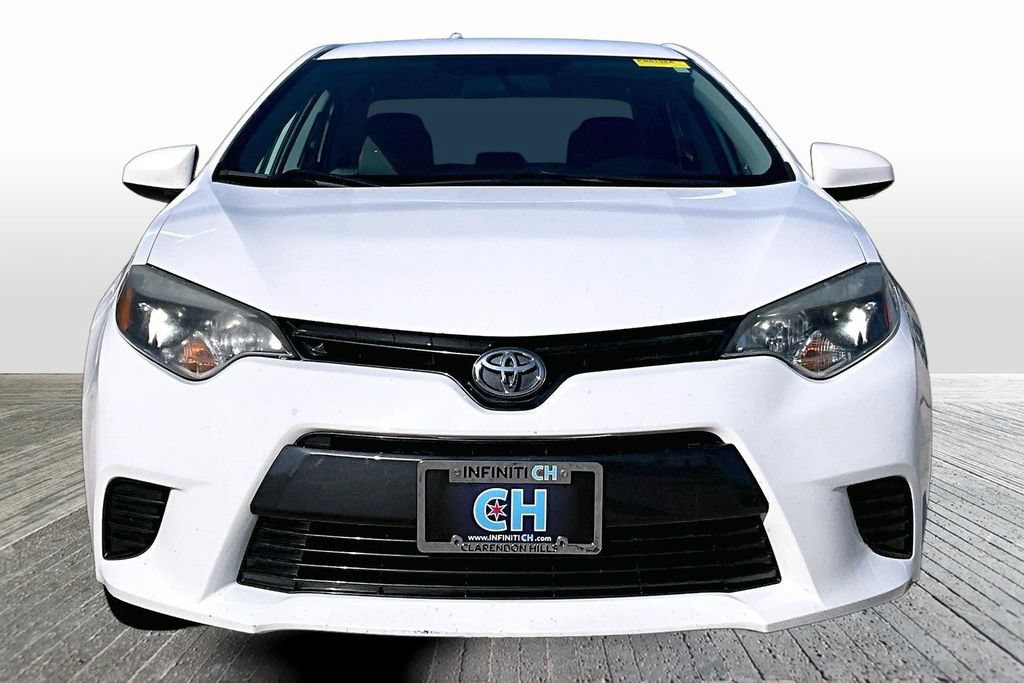 Used 2015 Toyota Corolla LE FWD image 2