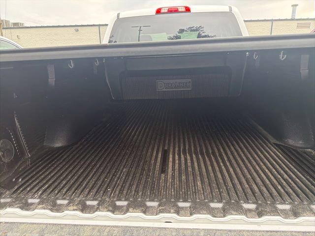 Used 2018 Chevrolet Silverado 1500 LT w/ All Star Edition AWD/4WD image 20