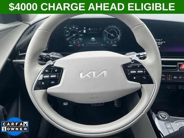 Used 2024 Kia Niro Wave w/ Wave Preserve Package FWD image 24