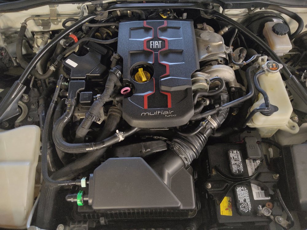 Used 2017 FIAT 124 Spider Abarth RWD image 30