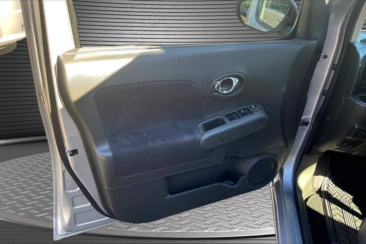 Used 2009 Nissan Cube 1.8 S FWD image 19