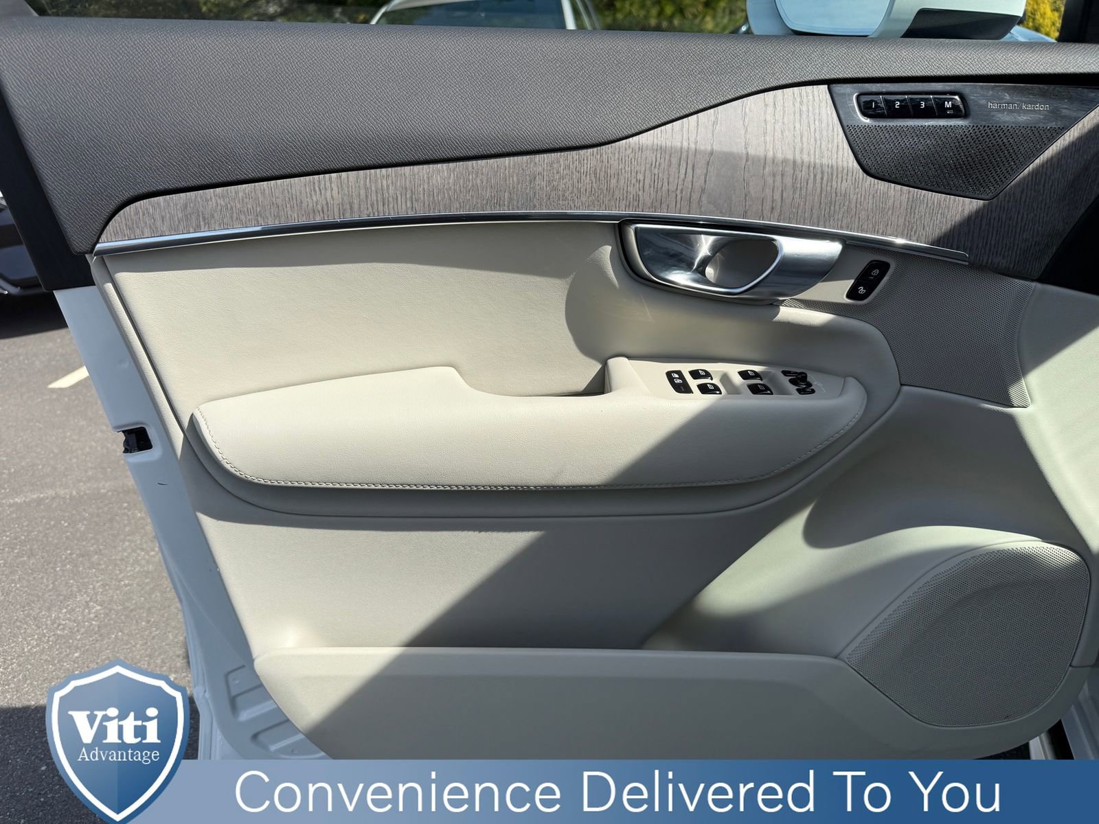 Certified 2023 Volvo XC90 B6 Plus w/ Protection Package Premier AWD/4WD image 16