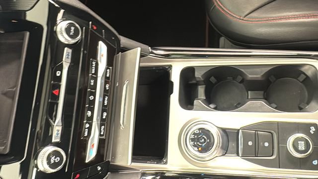 Used 2023 Ford Explorer ST-Line w/ Class IV Trailer Tow Package image 30