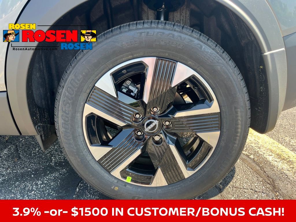 New 2026 Nissan Kicks SV w/ SV Premium Package image 10