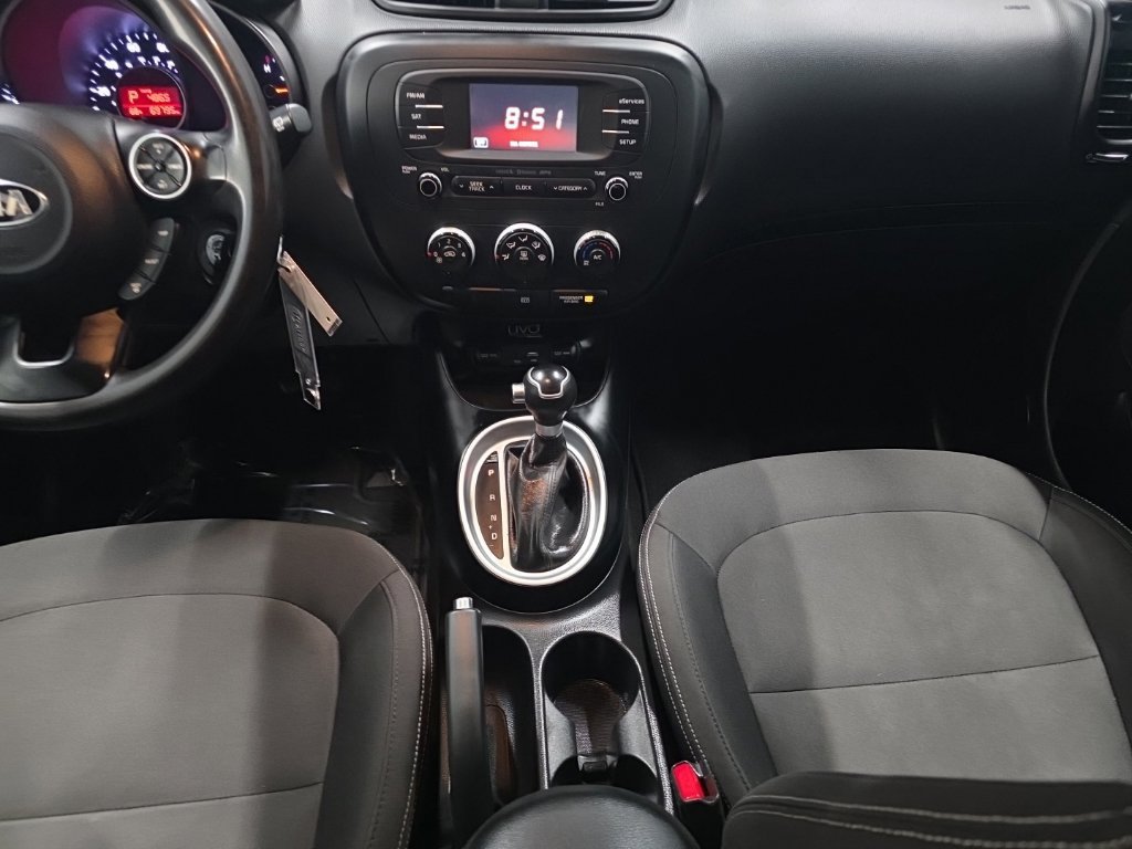 Used 2015 Kia Soul FWD image 11