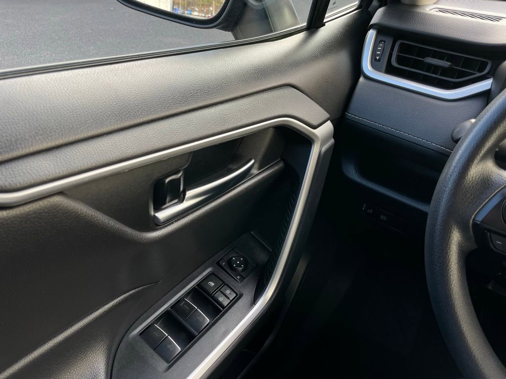 Used 2024 Toyota RAV4 XLE image 24