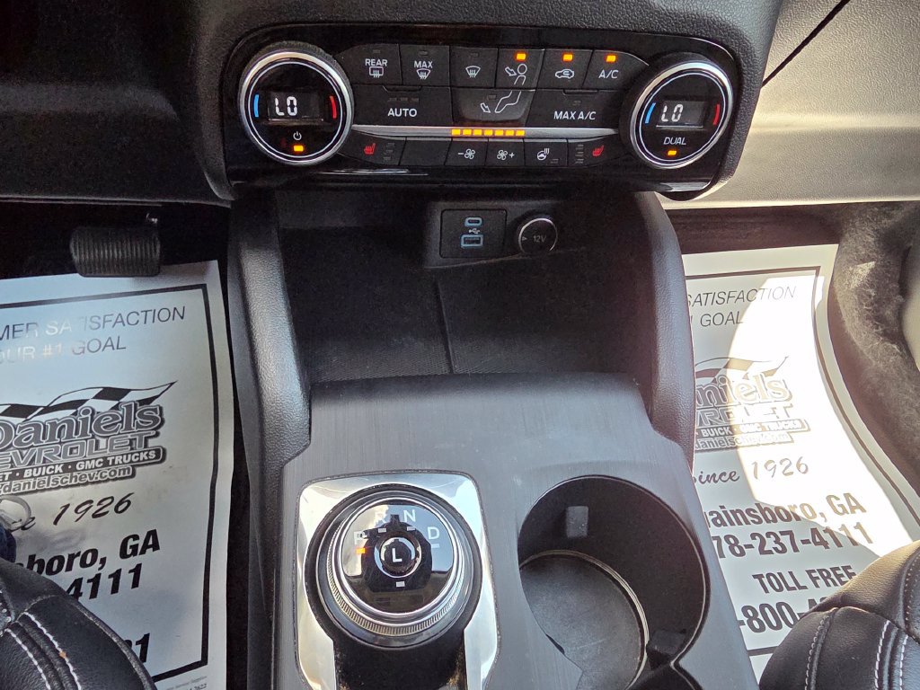 Used 2021 Ford Escape Titanium AWD/4WD image 32