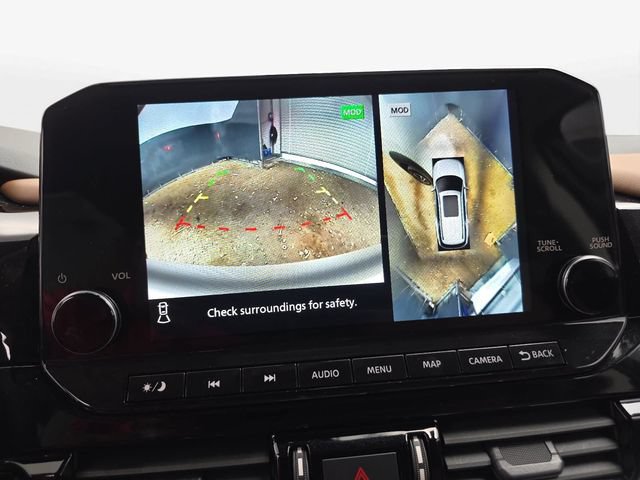 Used 2025 Nissan Pathfinder Platinum w/ Cargo Package FWD image 23