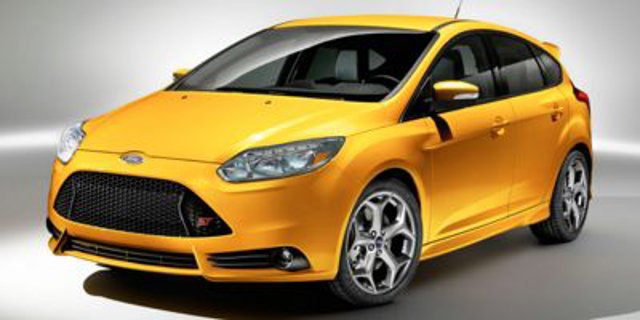 Used 2014 Ford Focus ST w/ Equipment Group 201A image 1