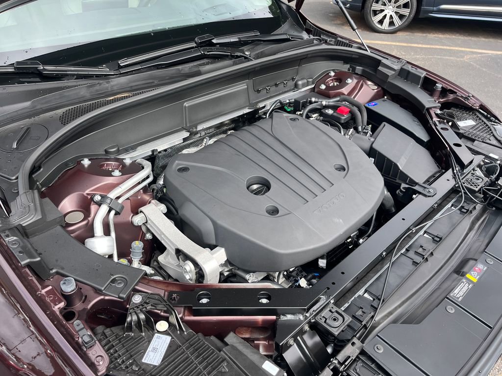 New 2026 Volvo XC60 B5 Ultra w/ Protection Package Premier image 27