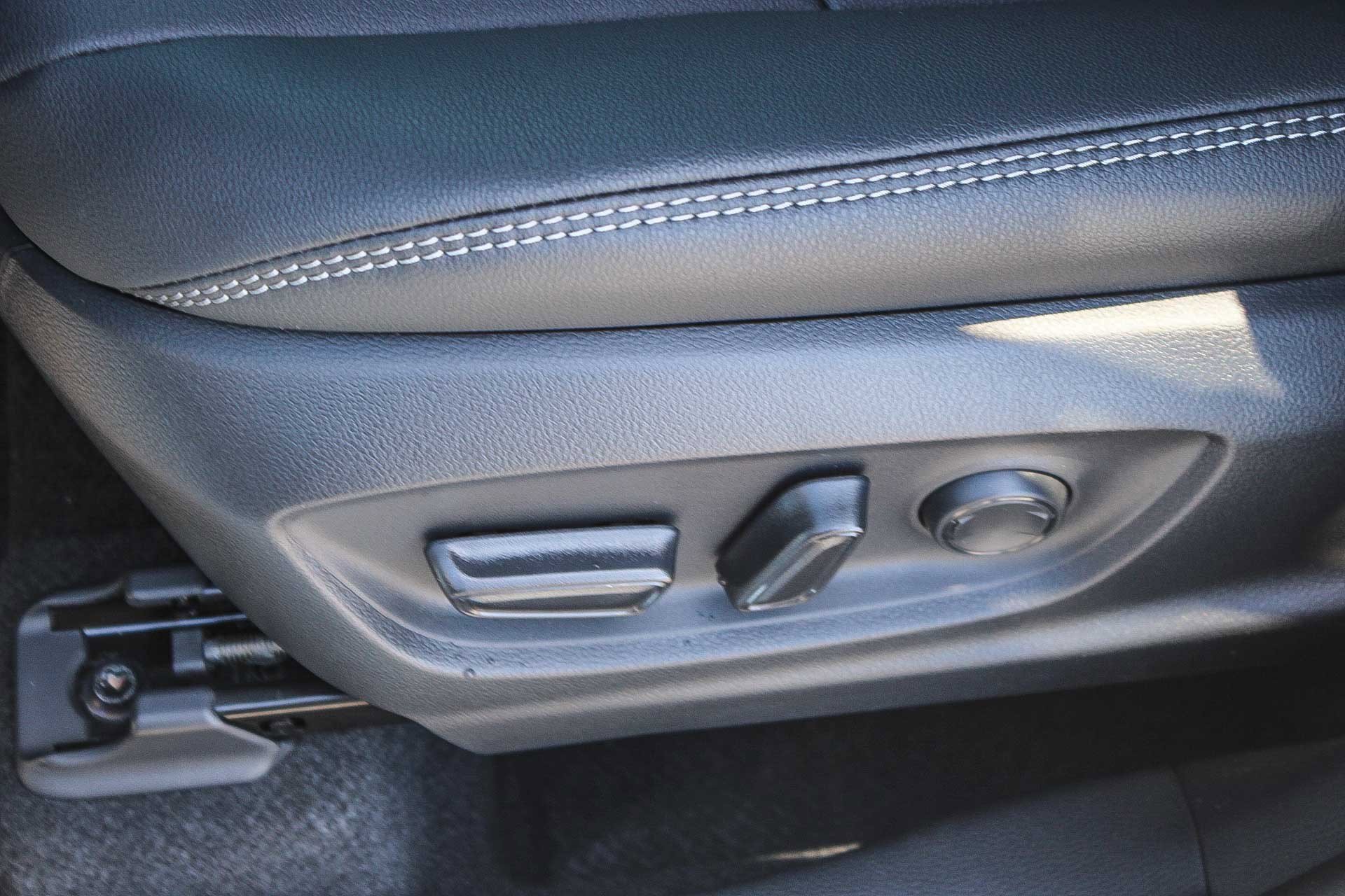 New 2026 Toyota Corolla Cross XLE image 23