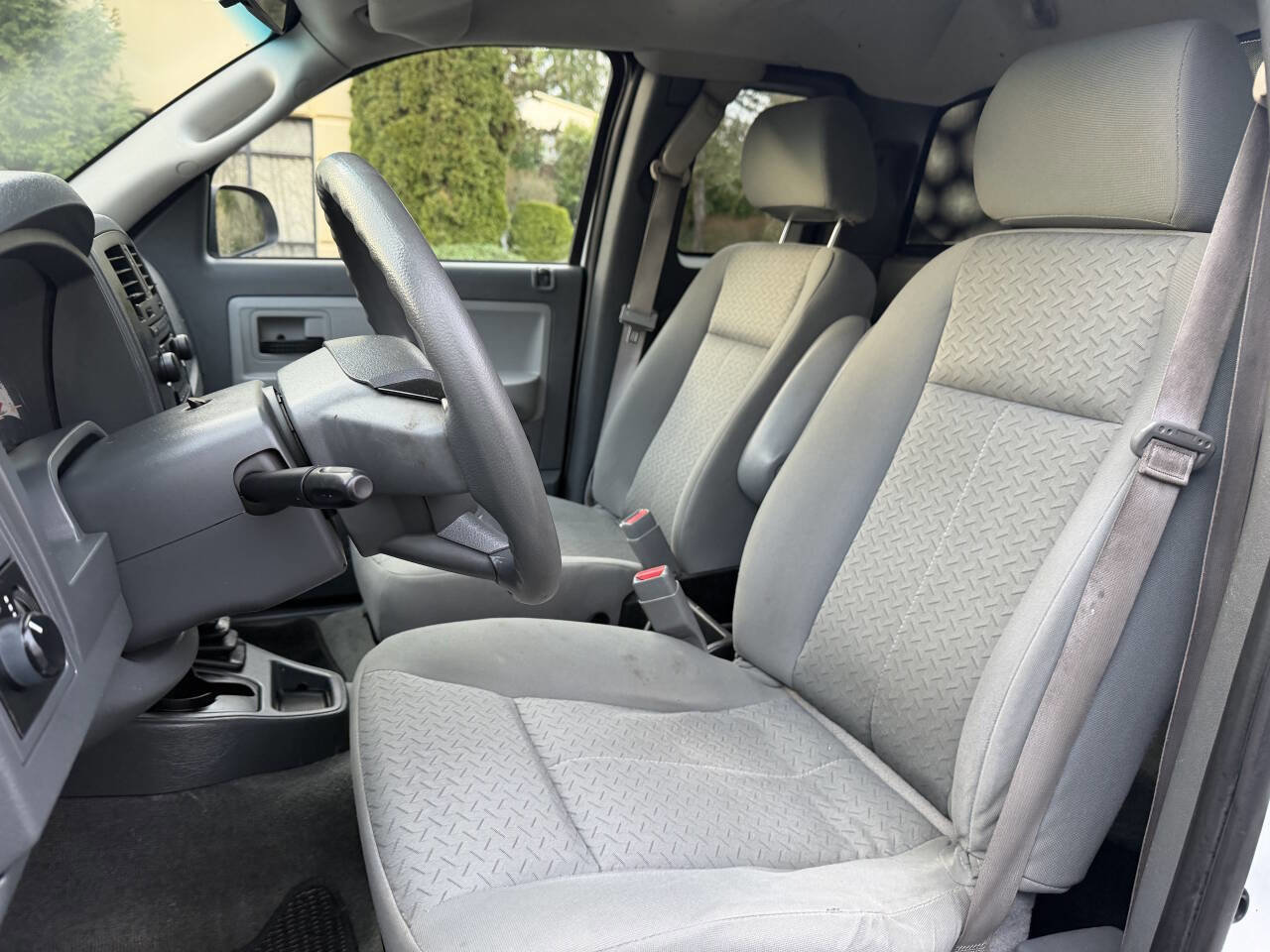 Used 2007 Dodge Dakota ST image 9