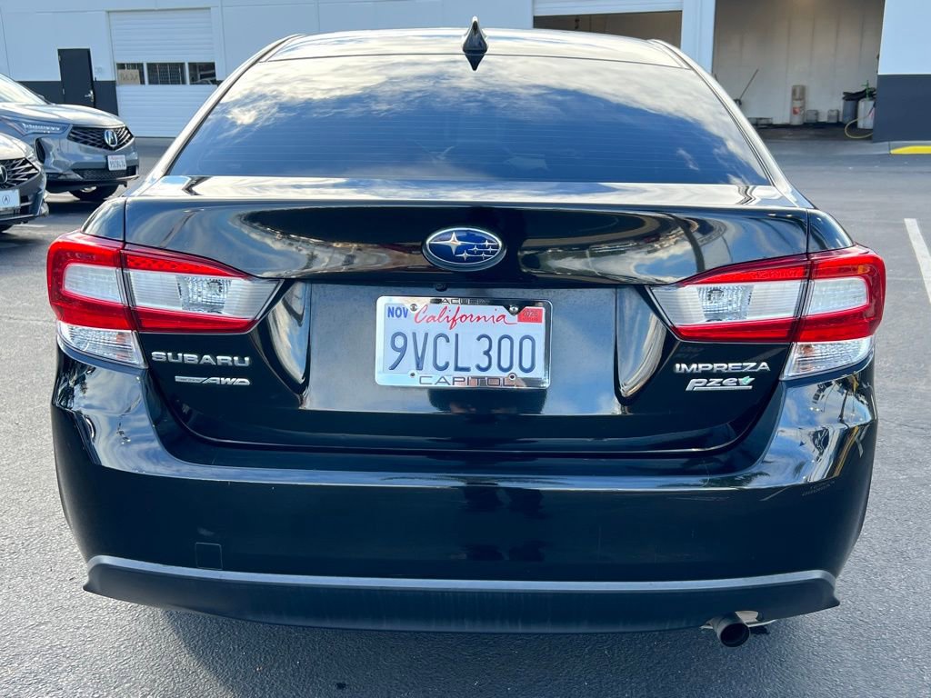 Used 2017 Subaru Impreza 2.0i Premium w/ BSD & Rcta/SRF/Eyesight image 10