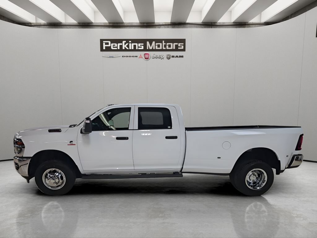 New 2026 RAM 3500 Tradesman image 2
