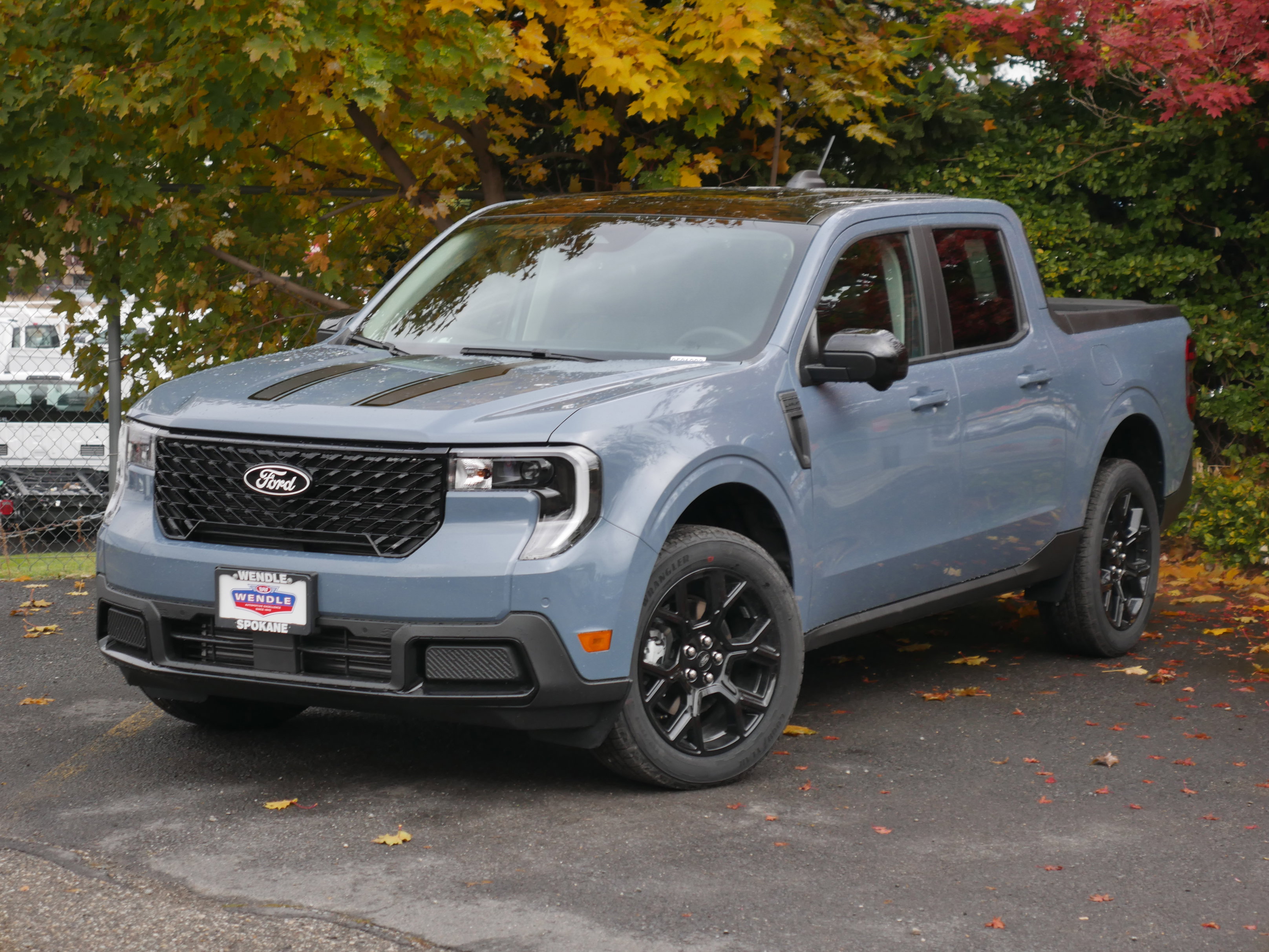 New 2025 Ford Maverick Lariat w/ Black Appearance Package image 2