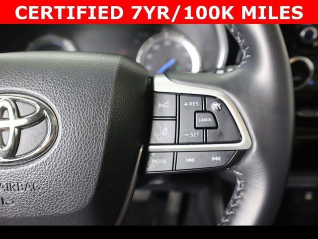 Used 2022 Toyota Highlander XLE image 22