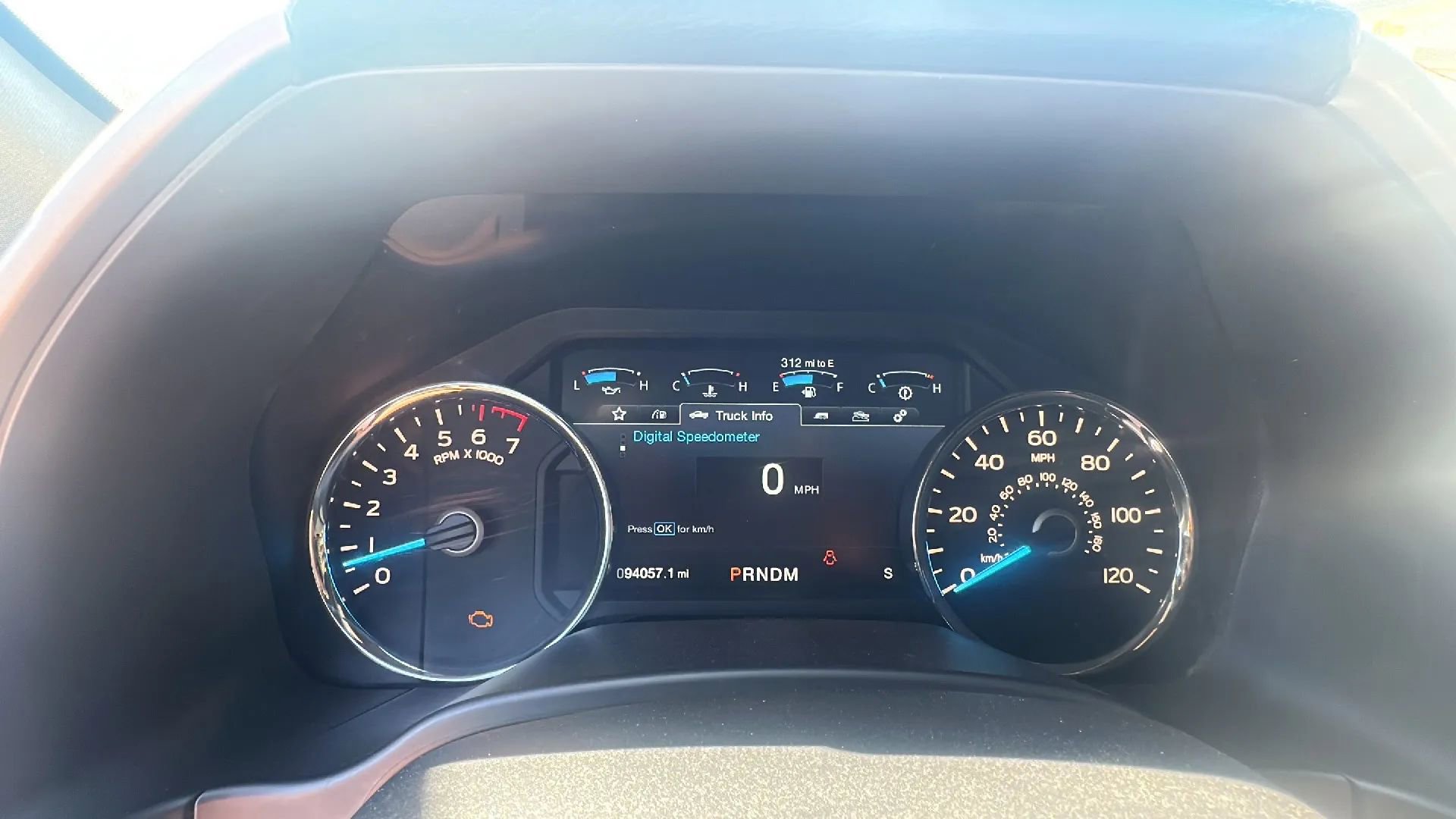 Used 2018 Ford F150 Lariat w/ Equipment Group 502A Luxury image 13