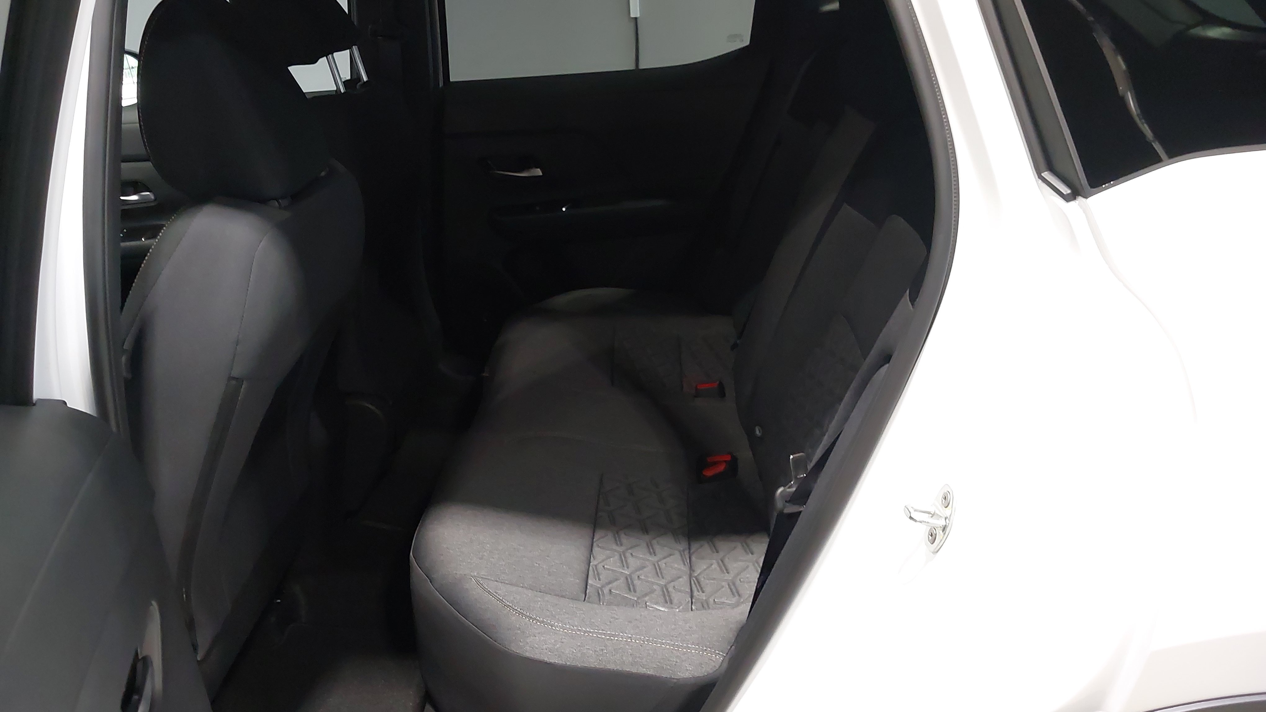 New 2026 Nissan Kicks SV w/ Cold Weather Package AWD/4WD image 21