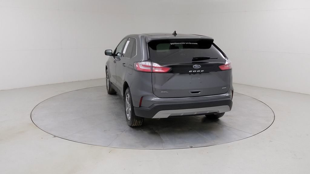 Certified 2022 Ford Edge SEL w/ Convenience Package image 16