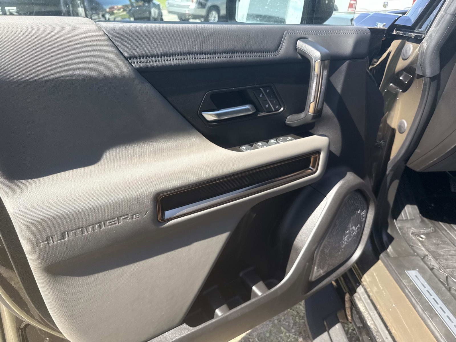 Used 2024 GMC Hummer EV 3X AWD/4WD image 21