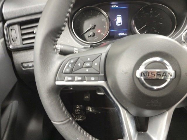 Used 2020 Nissan Rogue SV image 26