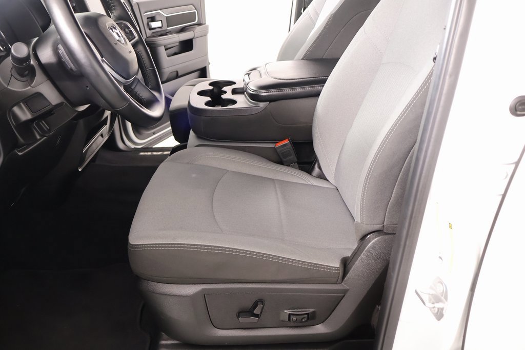 Used 2024 RAM 2500 Big Horn w/ Bed Utility Group image 10