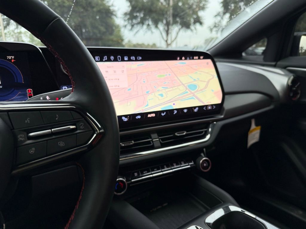 Used 2025 Chevrolet Equinox EV RS image 22