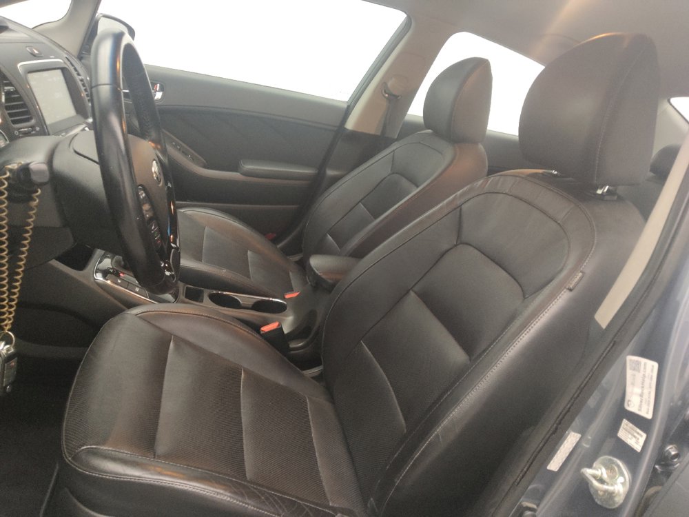 Used 2017 Kia Forte EX FWD image 17