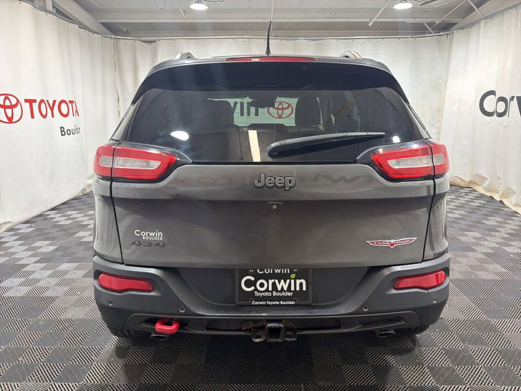 Used 2014 Jeep Cherokee Trailhawk w/ Technology Group AWD/4WD image 5