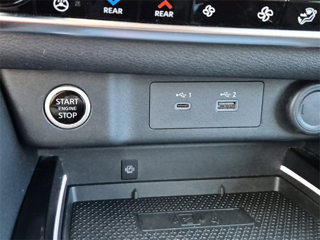 Used 2023 Nissan Rogue Platinum w/ Platinum Premium Package image 39