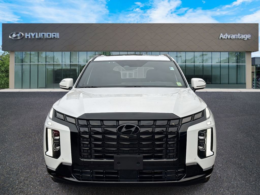 Used 2025 Hyundai Palisade Calligraphy image 2