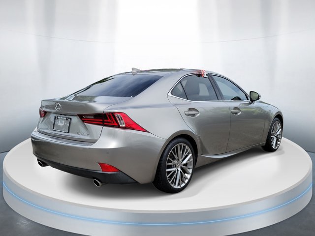 Used 2016 Lexus IS 200t w/ Premium Package RWD image 4