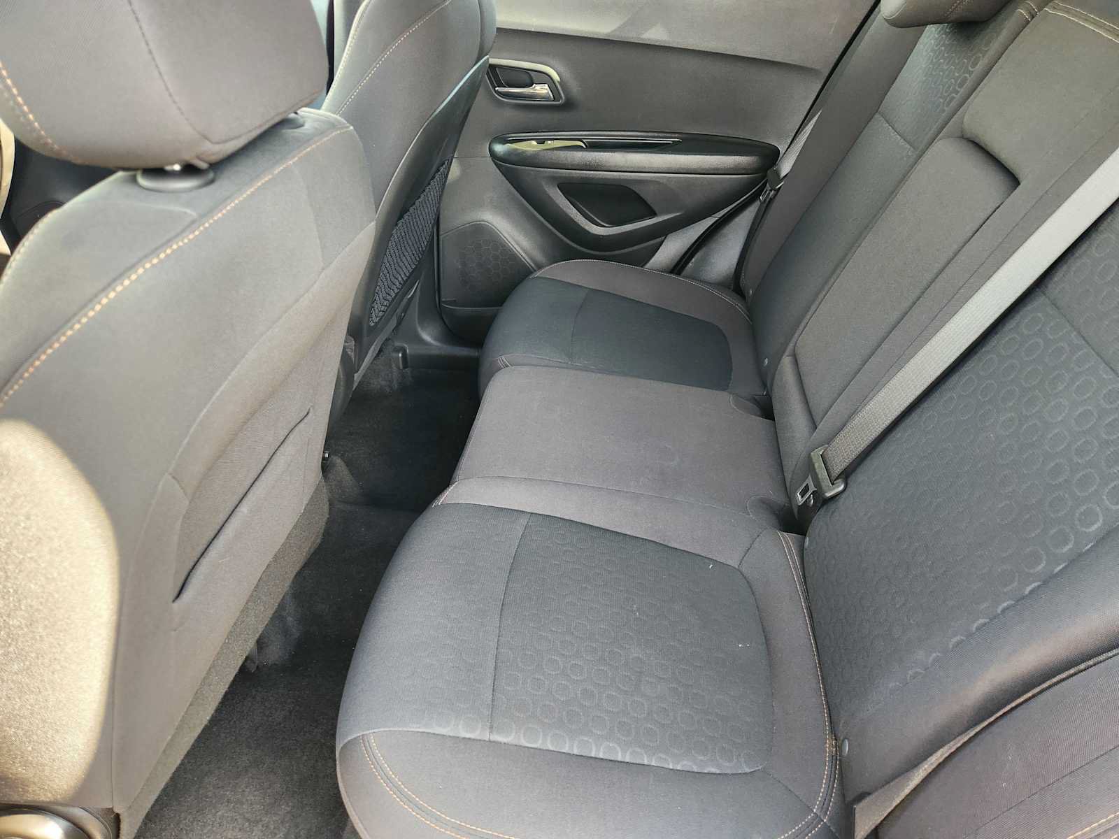 Used 2021 Chevrolet Trax LS w/ Tint and Cruise Package FWD image 29