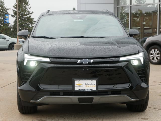 New 2026 Chevrolet Blazer EV LT AWD/4WD image 2