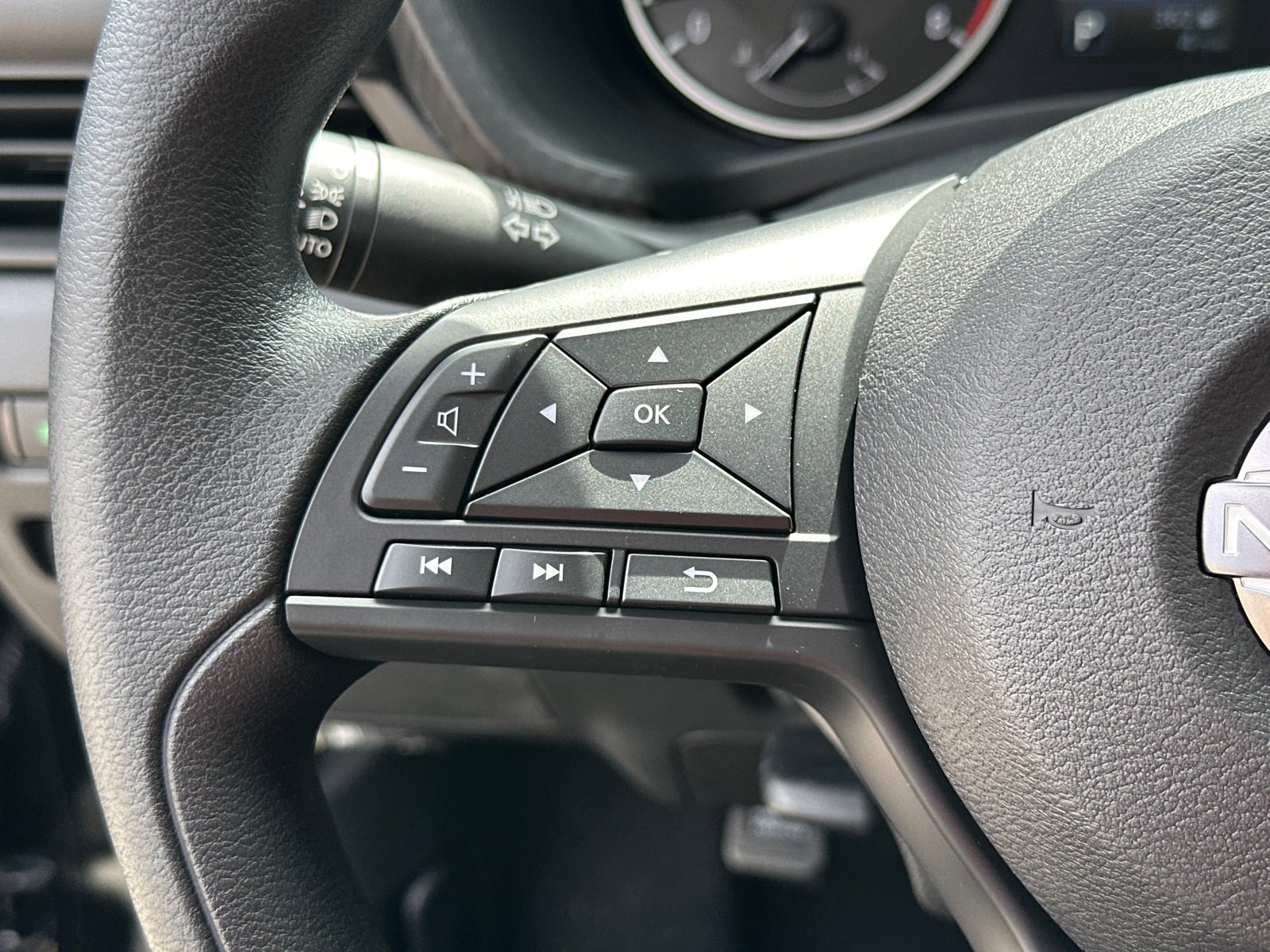 New 2025 Nissan Sentra S image 25