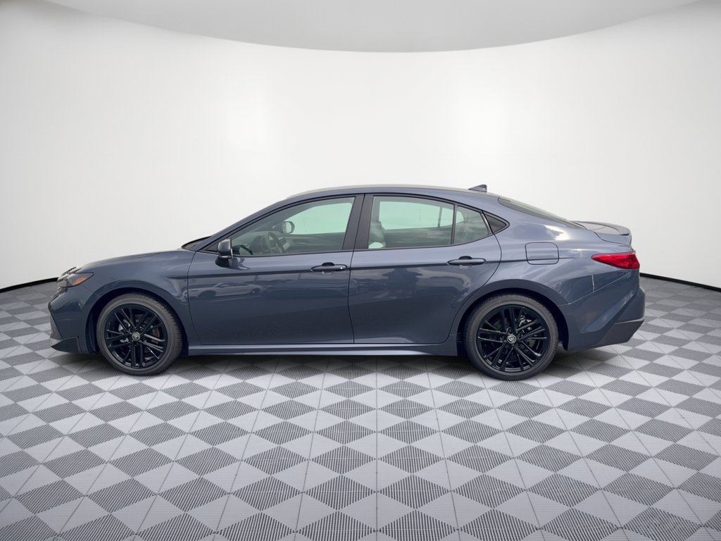Used 2026 Toyota Camry SE FWD image 2