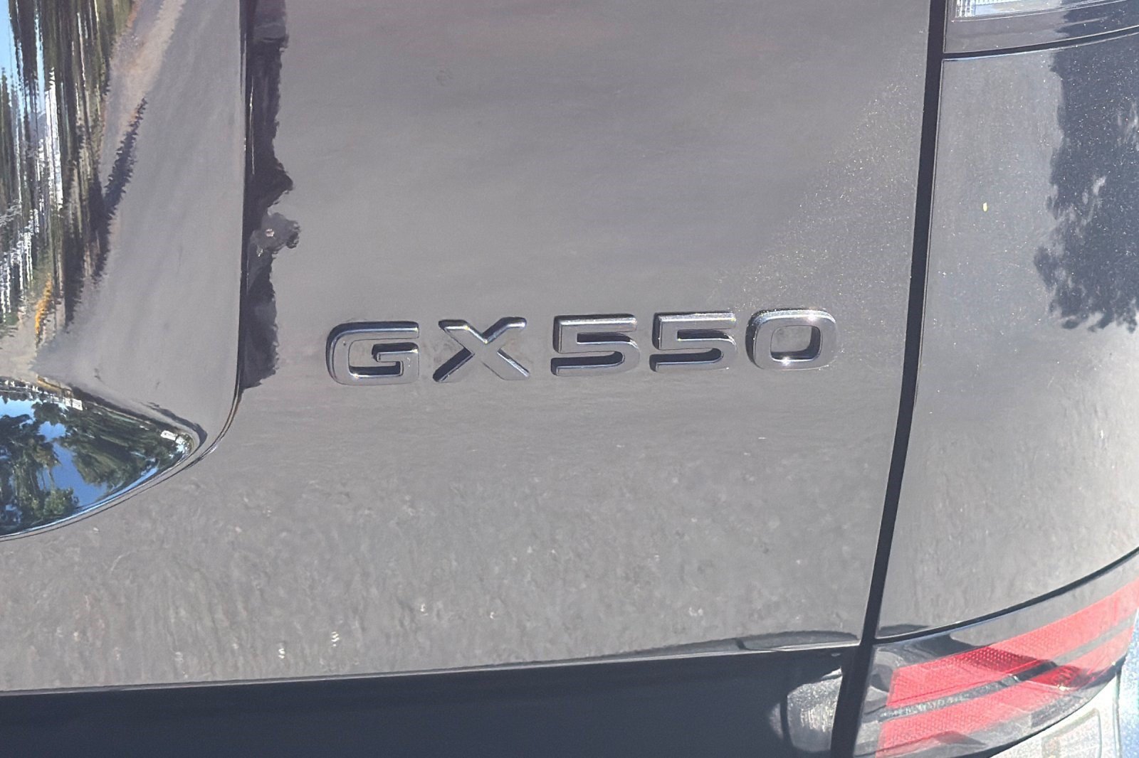 Certified 2025 Lexus GX 550 w/ Cold Area Package AWD/4WD image 37