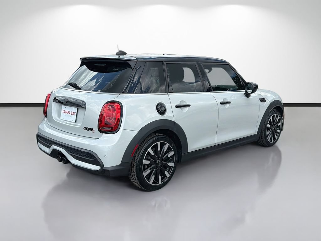 Used 2022 MINI Cooper S w/ Premium Package FWD image 3