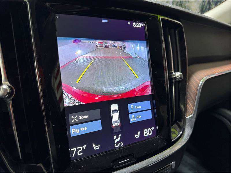 Used 2022 Volvo S60 T8 R-Design Expression image 25