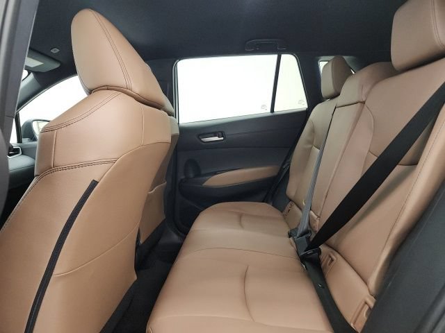 Certified 2026 Toyota Corolla Cross XLE FWD image 37